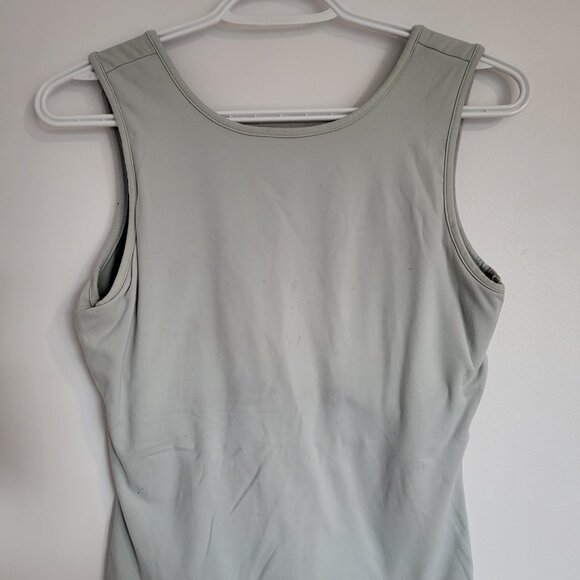 Manduka Open Back Fitness Tops - Picture 3 of 4
